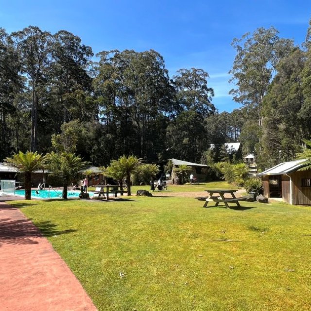 Hastings Caves & Thermal Springs